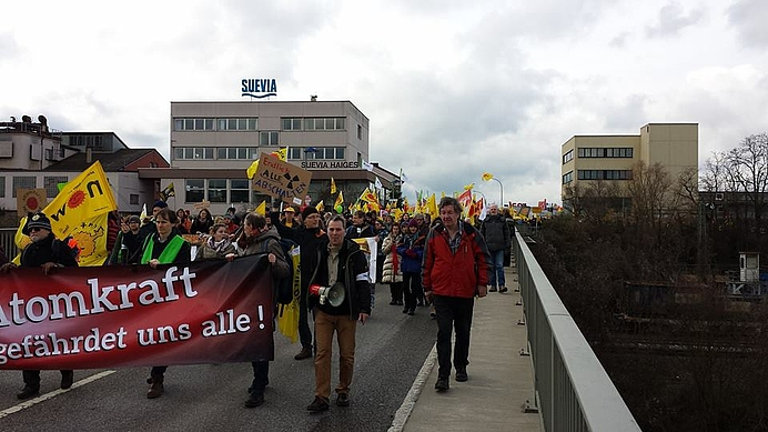 Demonstration beim Atomkraftwerk Neckarwestheim zum Fukushima-Jahrestag 2016